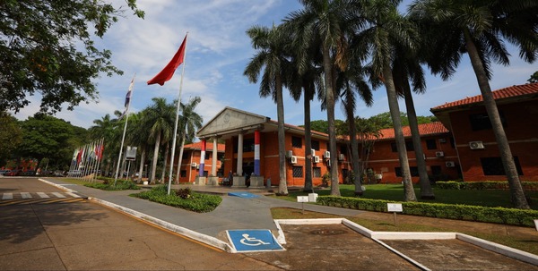 La UNA se mantiene entre las 1001-1200 mejores universidades del mundo - San Lorenzo Hoy