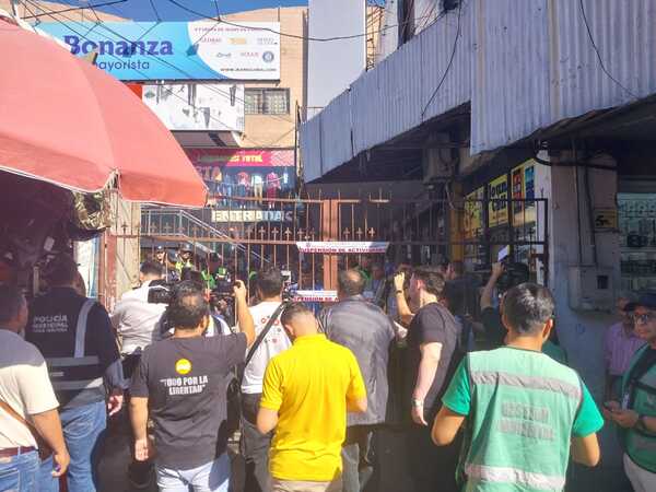Mercado 4: Municipalidad de Asunción ordena cierre de galería - trece
