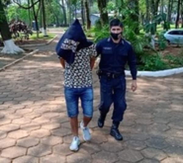 Condena de 28 años de prisión para joven que cometió triple asesinato - Paraguay.com