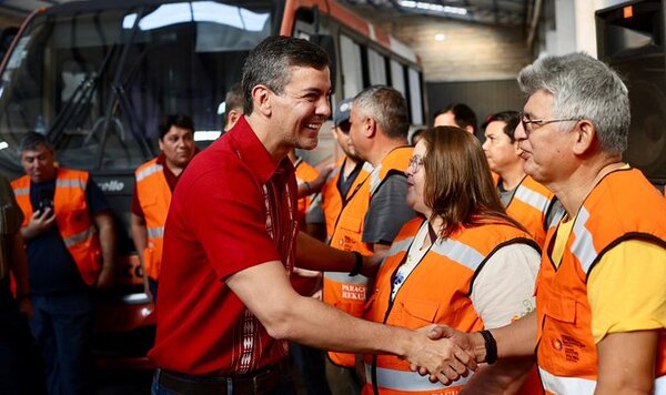 Santi ratifica que sistema de transporte público requiere una transformación total