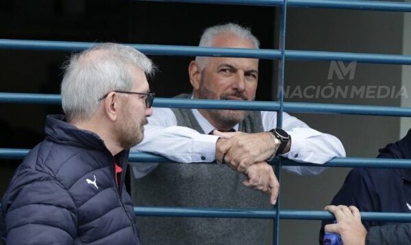Versus / El tremendo elogio de Harrison a Juan José Zapag: "Es un lujo para el fútbol paraguayo"