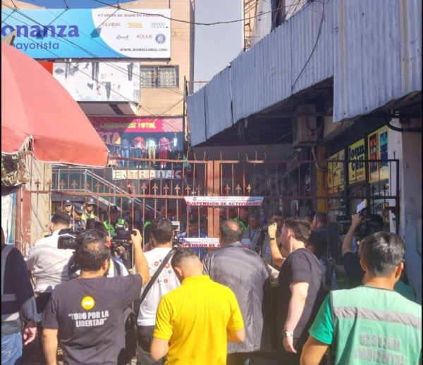 Cierran galeria Bonanza del Mercado 4