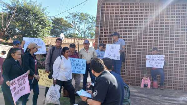 Frente Mujer del Partido Paraguay Pyahurã denuncia carencias en sistema de salud local