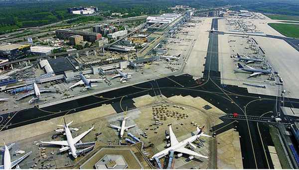 Hallan bomba de fósforo de la II Guerra Mundial en Aeropuerto de Fráncfort