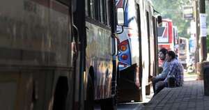La Nación / Nuevamente, no hubo acuerdo con transportistas y sigue amenaza de paro