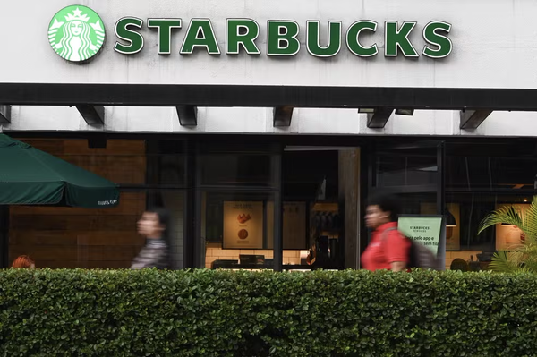 Starbucks vende su negocio en Brasil a una empresa controlada por Mubadala - Revista PLUS