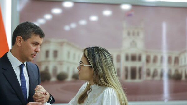 Nueva ministra de la Juventud “no recuerda” tuits racistas pero dice que era adolescente