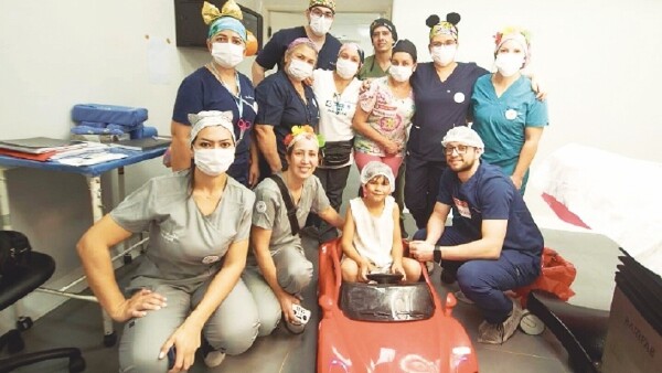 Operan gratis a niños en el Guairá
