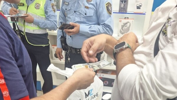 Turistas recuperan dinero tras denuncia de fraude en Ciudad del Este