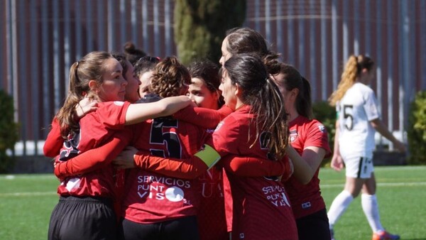 Llega la primera edición del torneo femenino Granja El Padrino