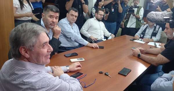 La Nación / Sin acuerdo con los transportistas