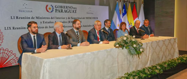 Concluye reunión de ministros con la firma de un acuerdo contra el crimen organizado - ADN Digital