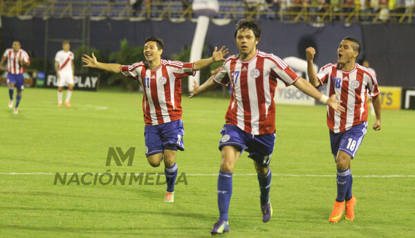 Versus / ¿Cuándo fue la última vez que Paraguay le ganó a Perú?