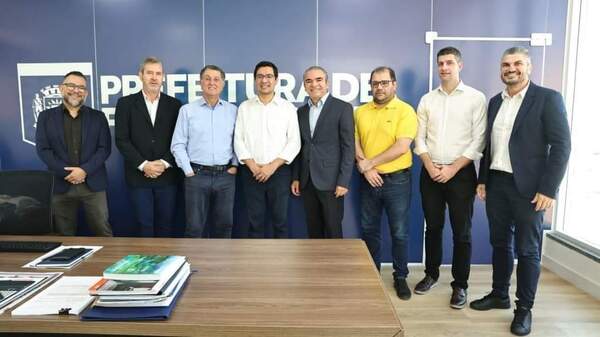 Gobernador de Alto Paraná conversa sobre comercio y turismo con el intendente de Florianópolis - ADN Digital