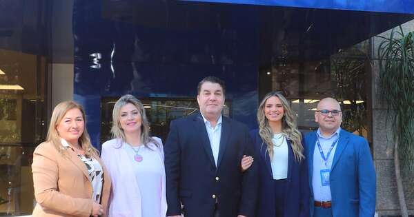 La Nación / Brunch de inauguración del flamante CEA 365 de Aseguradora Yacyreta