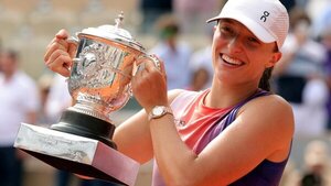 Swiatek destroza a Paolini y conquista su cuarto Roland Garros