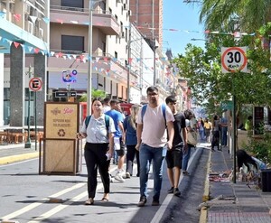 Fin de semana largo con programa especial sobre calle Palma de Asunción y otros espacios