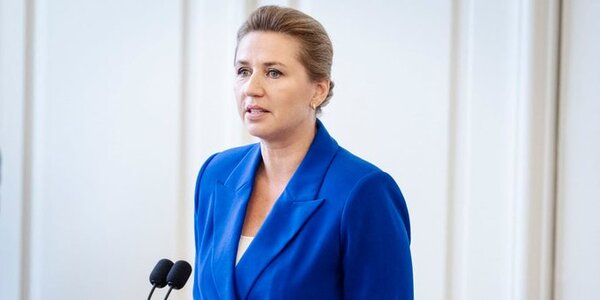 Agresión contra primera ministra danesa le causó un “leve esguince cervical”