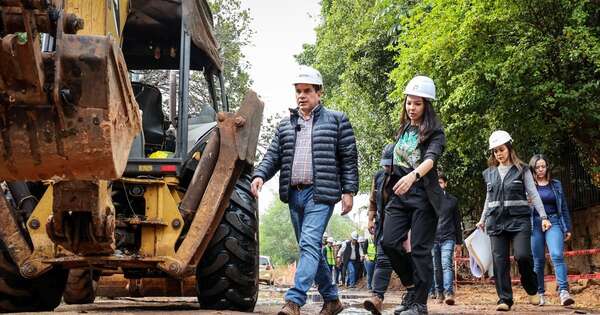 La Nación / Viviendas para la Chacarita: Baruja verificó avances de obras
