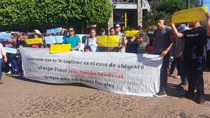 Pobladores de 25 de Diciembre exigen castigo a policía sospechoso de abigeato