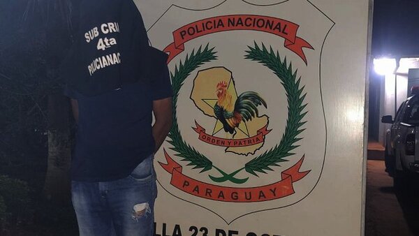 Empleado infiel queda detenido tras ser filmado hurtando dinero