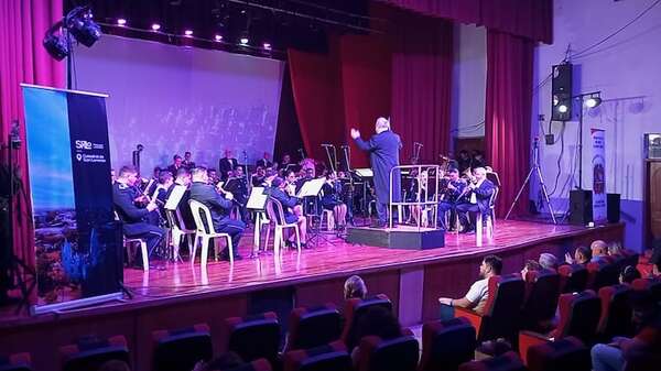 Banda de Músicos de la Policía Nacional regaló una vibrante velada - Nacionales - ABC Color