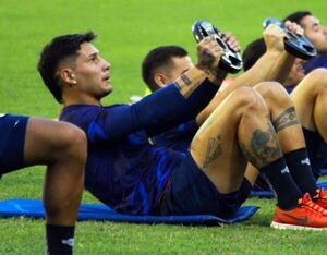 Sp. 2 de Mayo: Matia Caceres y David Fleitas continuarían en el plantel albiceleste