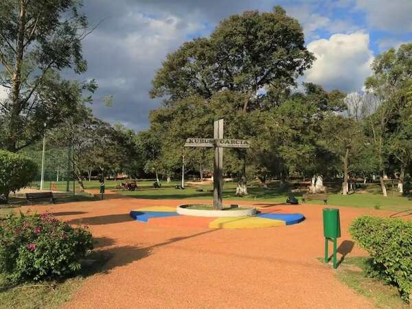 Los 500 años del descubrimiento del Paraguay - ABC Revista - ABC Color