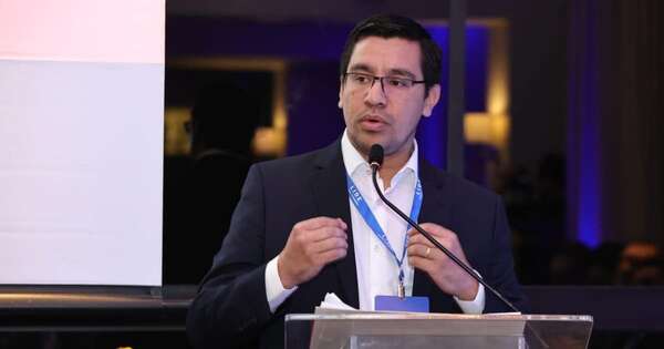 La Nación / Landy Torres presenta oportunidades de inversión a empresarios de Santa Catarina