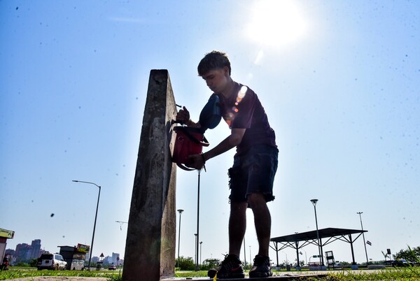 Veranillo continua: Domingo caluroso con máximas de 35 °C - Unicanal