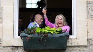 Veterano de la II Guerra Mundial de 100 años se casa en Normandía tras conmemoración del “Día D”