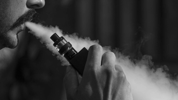 Salud advierte de los riesgos del uso de vapeadores, una tendencia en alza entre los más jóvenes - Megacadena - Diario Digital