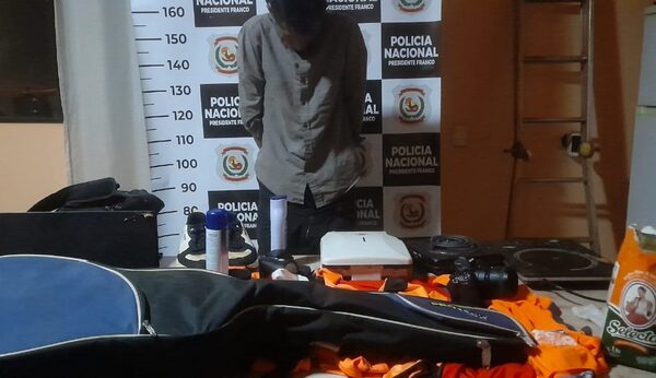 Guardias ciudadanos detuvieron a ratero con objetos hurtados