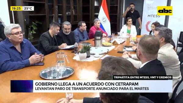 Gobierno llega a un acuerdo con Cetrapam: levantan paro de transporte anunciado para el martes - ABC Noticias - ABC Color