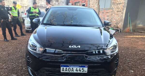 Diario HOY | Joven acabó detenido después de robar vehículo de un lavadero