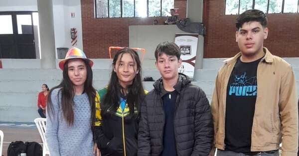 La Nación / Estudiantes brillaron en competencia de robótica