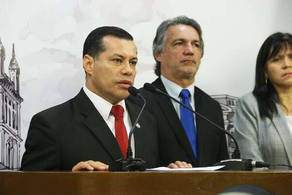 ANDE está pagando la nueva tarifa de Itaipú y le debe US$ 16,5 millones - Economía - ABC Color