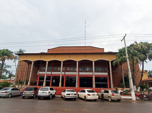 En Hernandarias, concejales y funcionarios retiran viáticos y no presentan facturas - La Clave