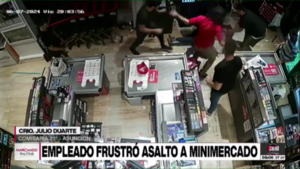 Valiente reacción: Empleado frustra asalto a minimercado - Megacadena - Diario Digital