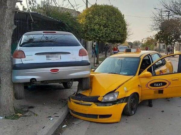 Novaseo… ¡Asaltantes asaltaron a otro asaltante que estaba asaltando a una taxista!
