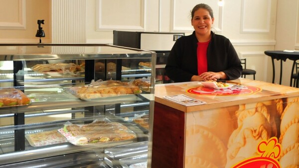De celebrar el cumpleaños de su hijo, pasó a crear bocaditos personalizados