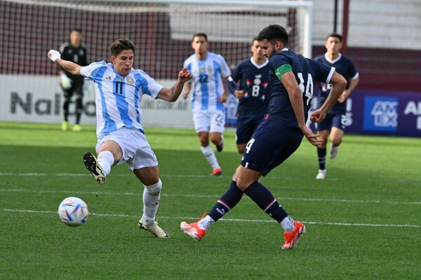 Versus / La Albirroja Sub 23 vuelve a caer ante Argentina en partido amistoso
