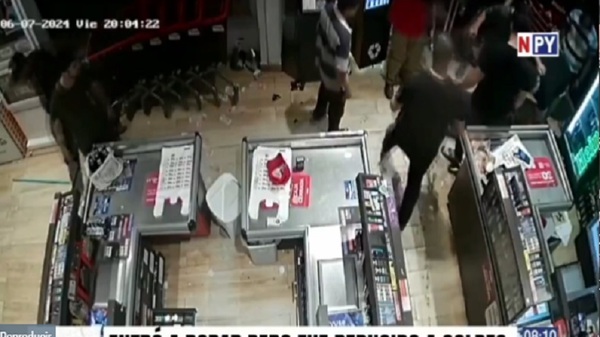Valiente empleado de minimercado redujeron a golpes a delincuente - Noticias Paraguay