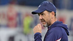 Álvaro Recoba deja de ser el técnico del Nacional uruguayo