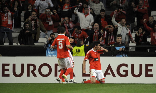Versus / El recuerdo de la Europa League de una temporada demoledora de "Tacuara"