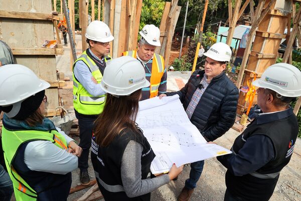 Baruja verificó avances de las obras de la Chacarita - Chismes, Arte y Espectáculo - Churero.com