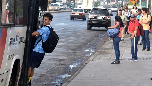 Hoy día clave para ver si mejora el servicio del transporte, tras acuerdo