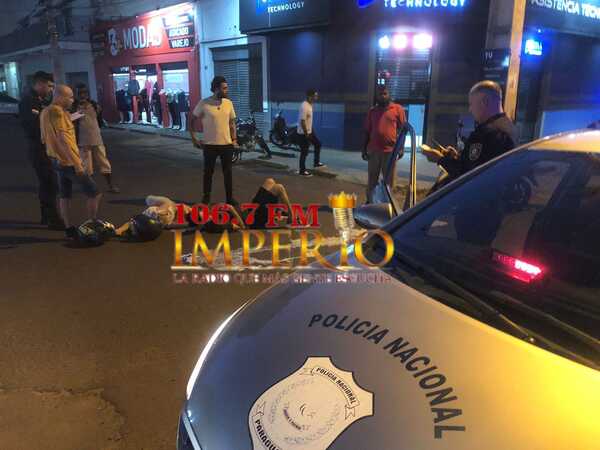 Choque de motocicletas deja a un joven de 19 años fracturado - Radio Imperio 106.7 FM