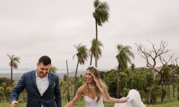 Jessica Torres y su tierna dedicatoria a su ména en bodas de papel