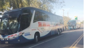 Chofer de un bus quiso balear a su colega para robarle pasajeros